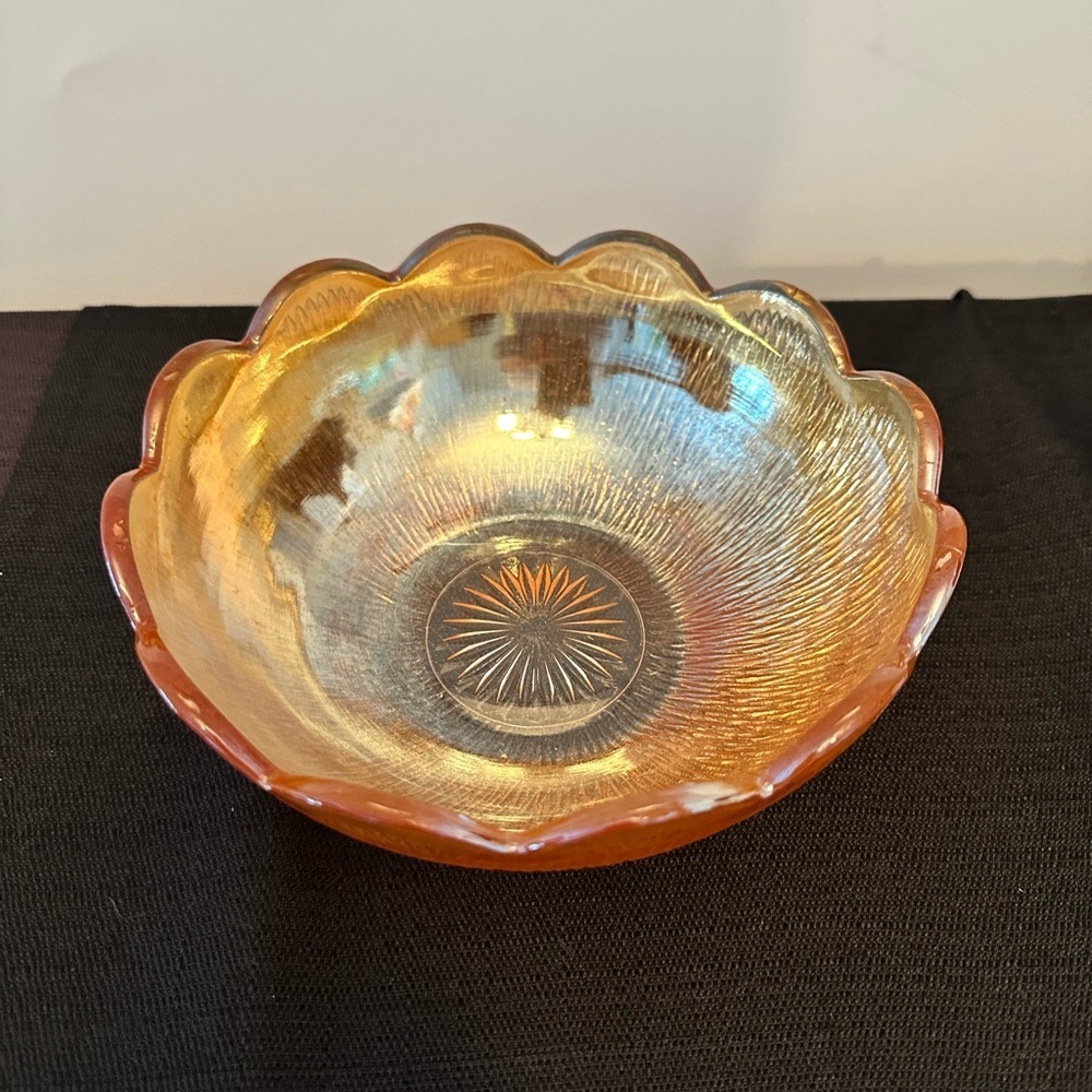 Vintage Amber Jeanette Marigold Carnival Glass Fruit Bowl 7.5"